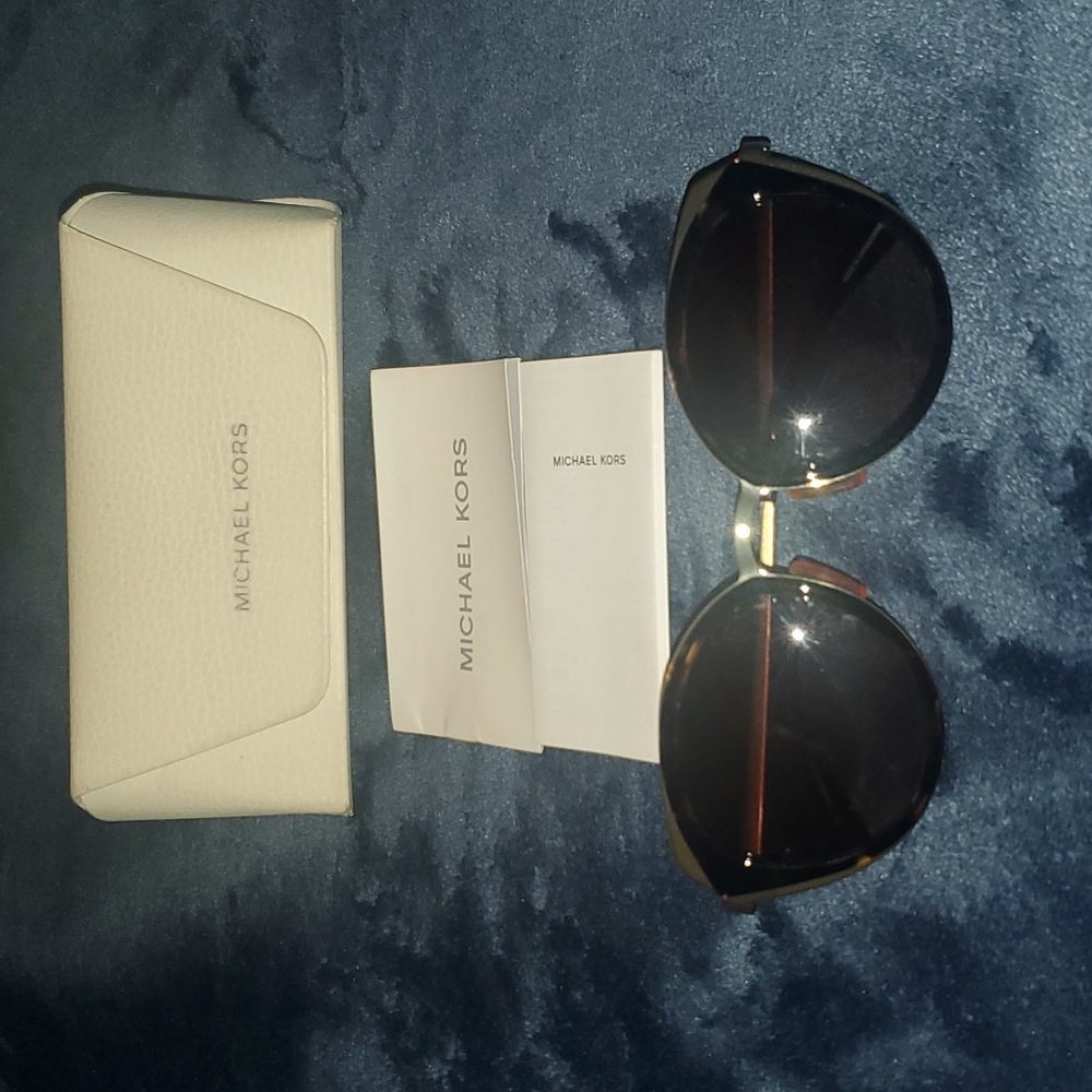 Michael Kors authentic sunglasses with case cat eye